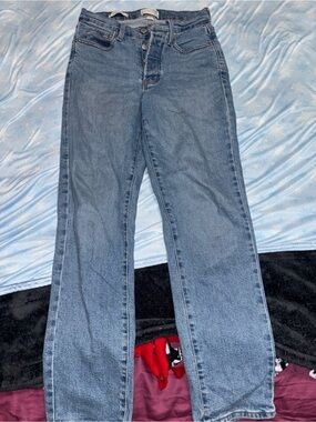 Universal Thread Classic Straight Leg Jeans in Blue Wash